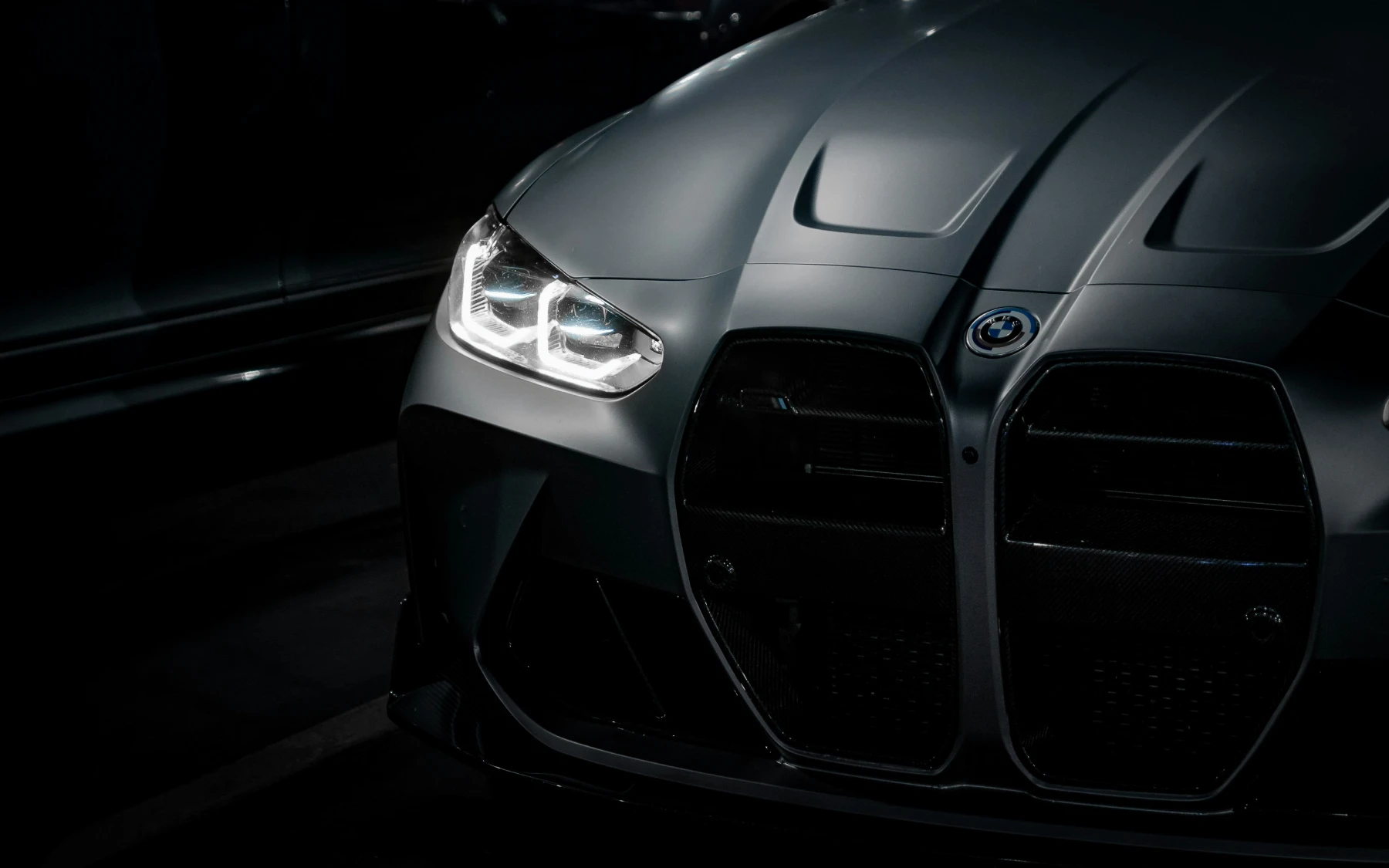 contact-section-background